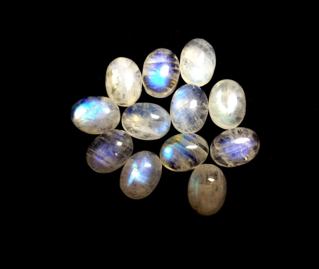 Moonstone Rainbow Oval 8x6mm (12 Pcs) Gold Crown Jewelry