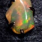Ethiopian 3.20 crts Opal 14kt Freeform Pendant