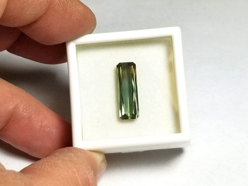 Tourmaline Blue Green Scissor Cut 18x6mm 5.29crts Gold Crown Jewelry