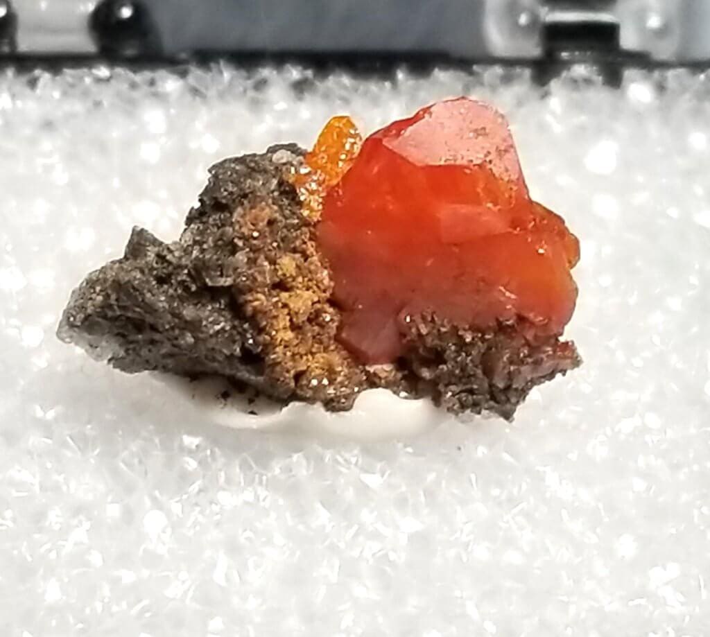 Wulfenite Specimen Thumbnail 15.5x10mm 5.45Crts - Gold Crown Jewelry